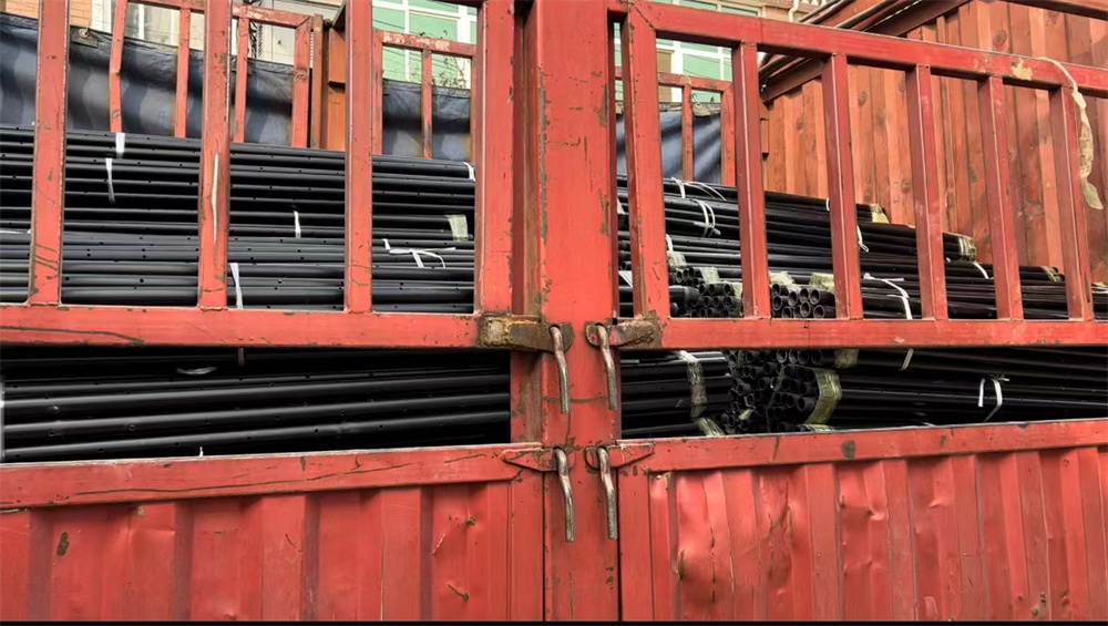 煤礦用聚氯乙烯管發貨貴州某煤礦